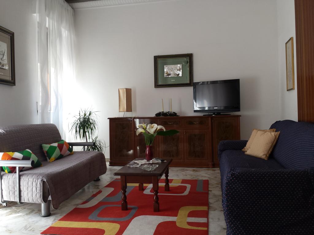 Apartamento La Via Del Mare - Acireale Centro Storico Exterior foto